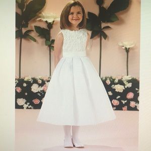 Joan Calabrese Style 114343 White Dress Size 6